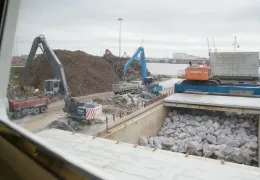 Aggregate Industries supplied 89,000 tonnes of armour-stone for Stallingborough sea defences