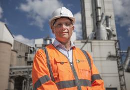 Simon Willis, chief executive officer of Heidelberg Materials UK, at Padeswood cement works