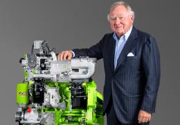 Lord Bamford pictured with JCB’s hydrogen combustion engine