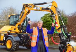 Future of Roads Minister Lilian Greenwood MP with the JCB Pothole Pro