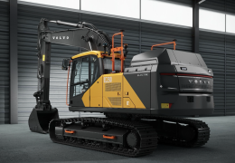 The new-generation Volvo EC230 Electric is now capable of a full day of operation on a single charge