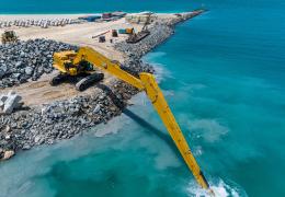 The new super-long-reach Cat 395 LRE