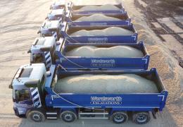 Wordsworth Excavations are engaged in a lot of bulk haulage, exporting soil from site and importing aggregates