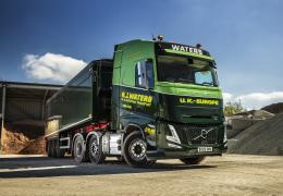 BJ Waters have acquired 10 Volvo FH Aero 500 6x2 tractor units