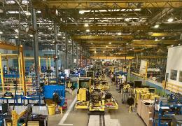 Komatsu are the first OEM to develop their own guidance and control products and install them at the factory before the equipment is delivered to customers