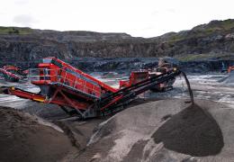 New Finlay 694 screener offers a triple-deck configuration with an optional high-volume rinser for wet applications