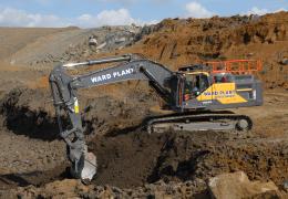 Volvo EC480E excavator