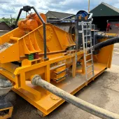 Anglian Land Drainage’s new BWS-40M sand-recovery unit in action