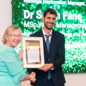 Enrique Moran Montero receiving his Cranfield Alumni Award