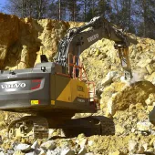 Sebald Zement’s new Volvo EC530E excavator and HB48 hydraulic hammer in action