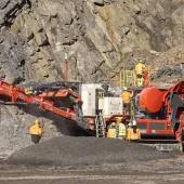 Sandvik’s 2025 Autumn roadshow in Finland offered aggregate industry operators an opportunity to witness the UJ443E first-hand in real-life conditions