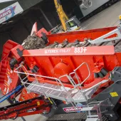 Terex Finlay 883+ screener