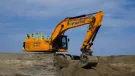 Smiths’ brand-new JCB 370X tracked excavator in operation 